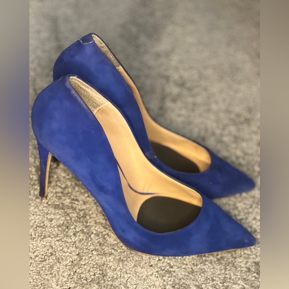 Blue Suede Pumps